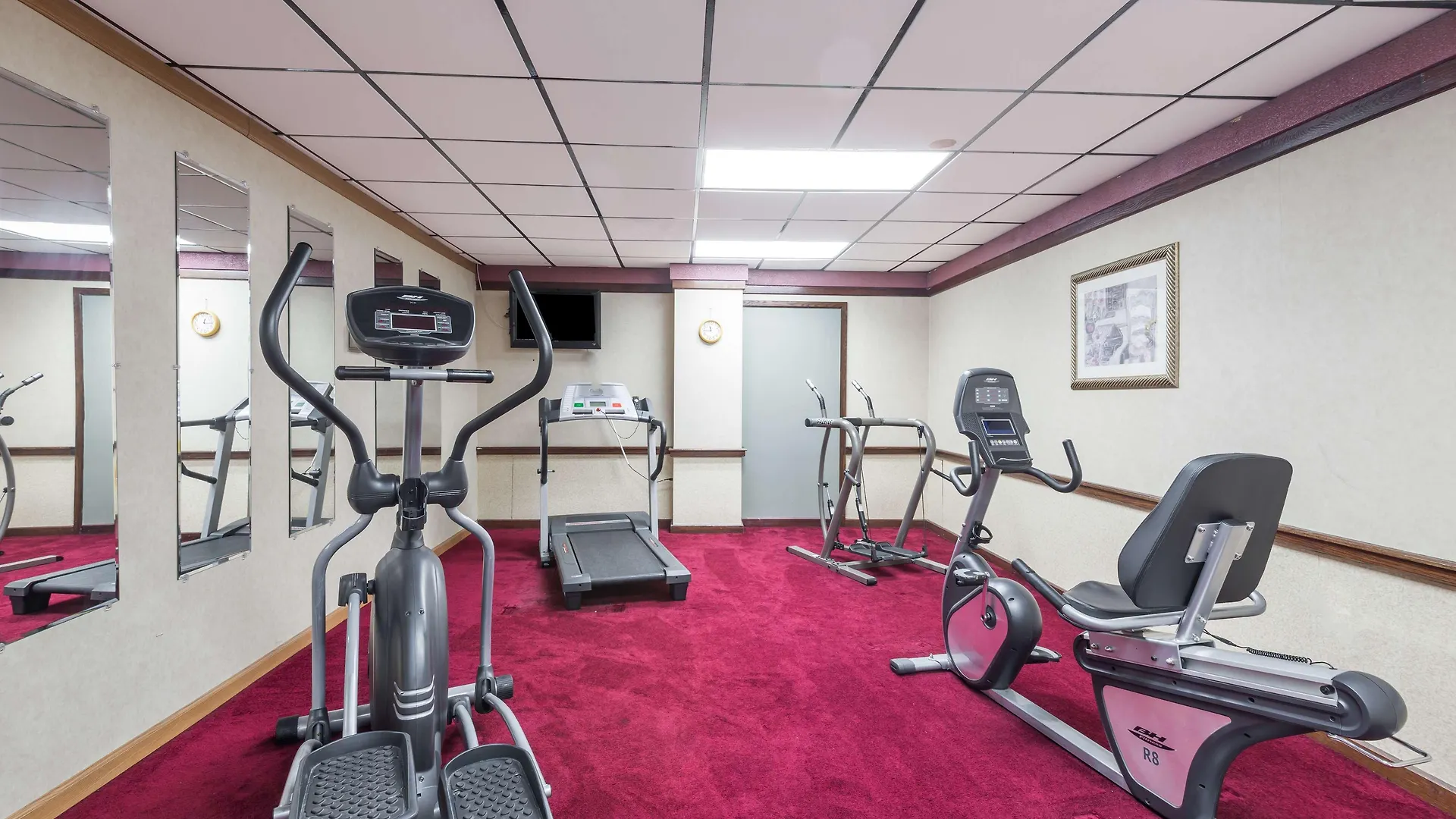 Days Inn By Wyndham Pittsburgh 2*,