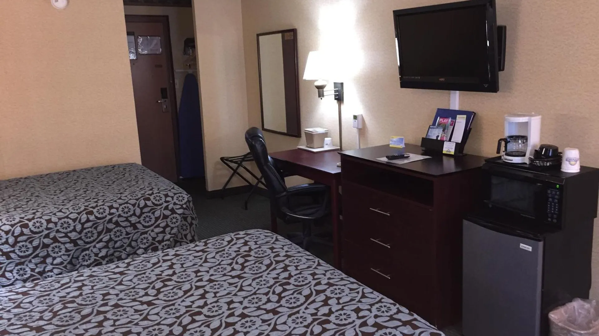 Days Inn By Wyndham Pittsburgh 2*,  United States