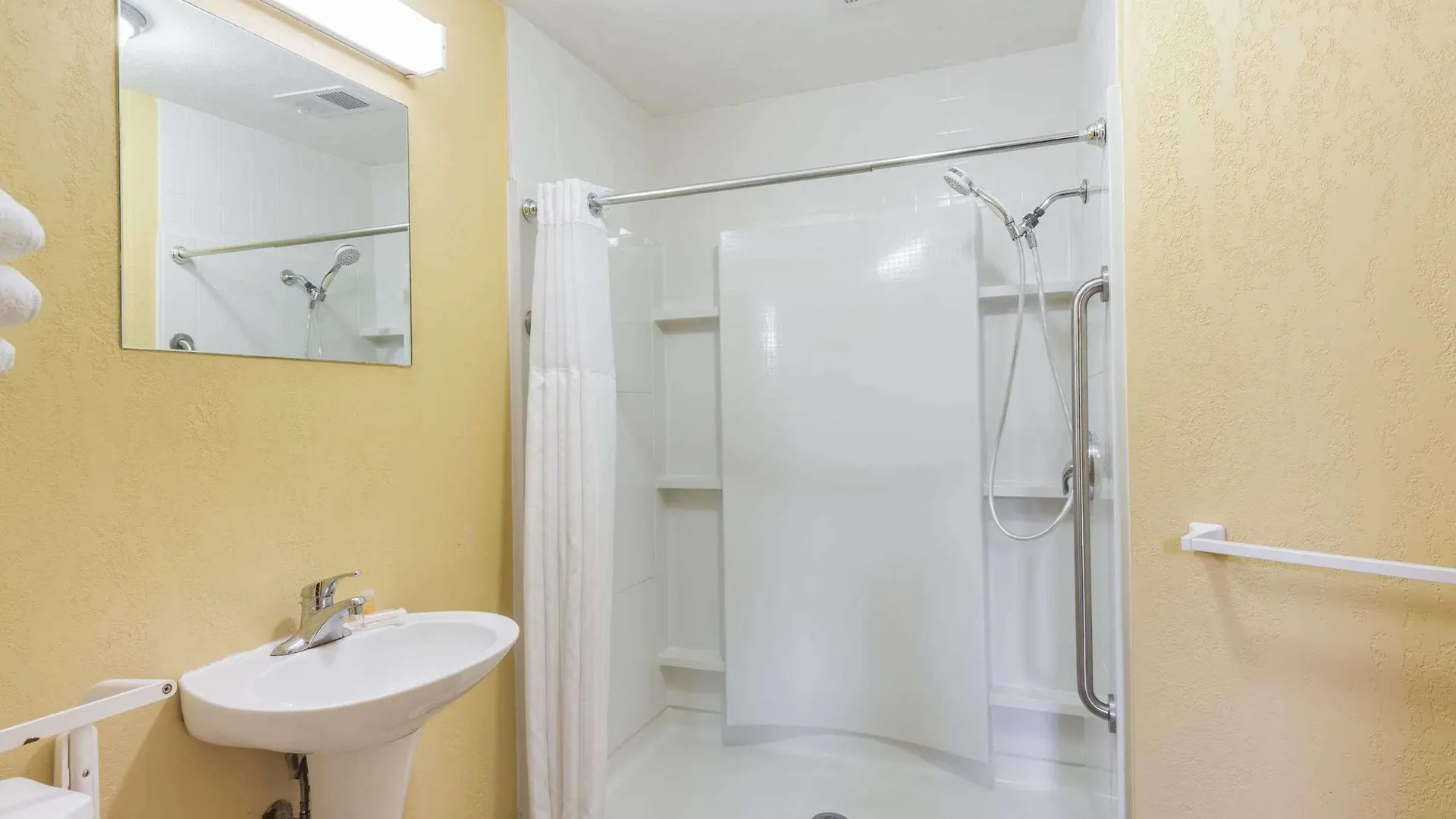 ** Hotel Days Inn By Wyndham Pittsburgh United States